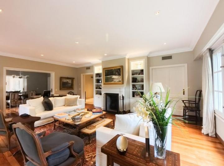 Casa · 600m² · 13 Ambientes · 2 Cocheras