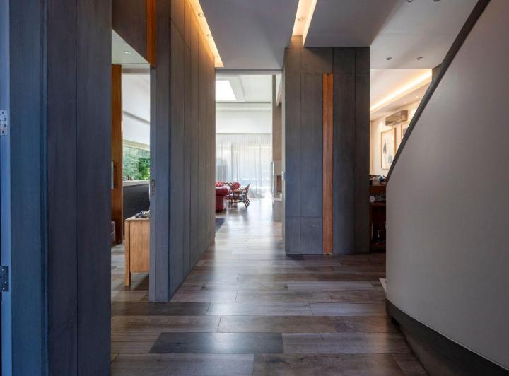 Casa · 450m² · 8 Ambientes · 4 Cocheras