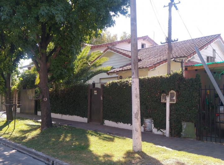 Casa · 238m² · 12 Ambientes