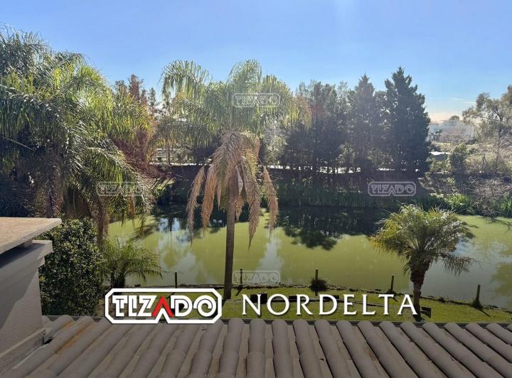 Casa · 249m² · 6 Ambientes