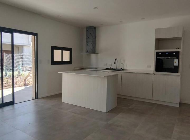 Casa · 130m² · 5 Ambientes