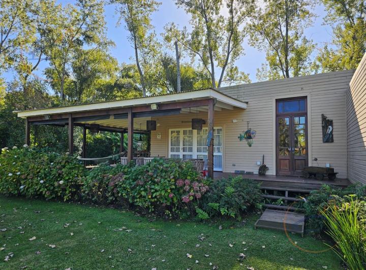 Casa · 130m² · 6 Ambientes
