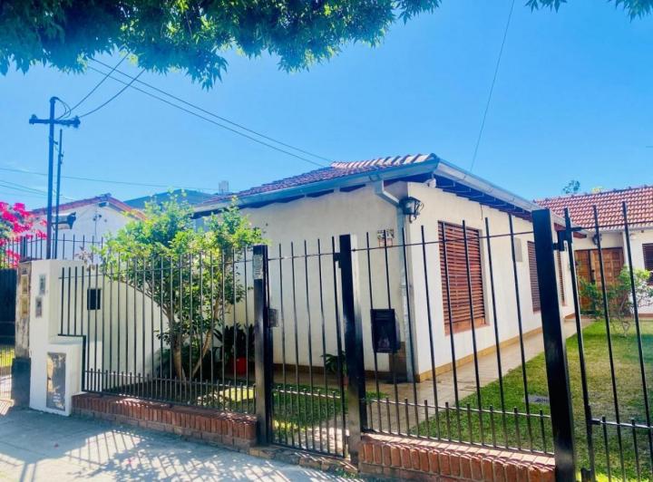 Casa · 119m² · 4 Ambientes · 2 Cocheras