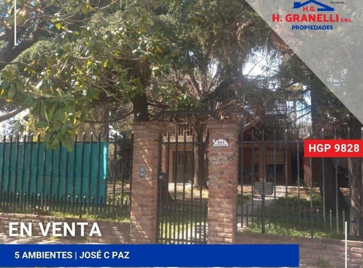 Casa · 220m² · 5 Ambientes · 1 Cochera