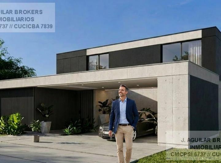 Casa · 330m² · 5 Ambientes · 2 Cocheras