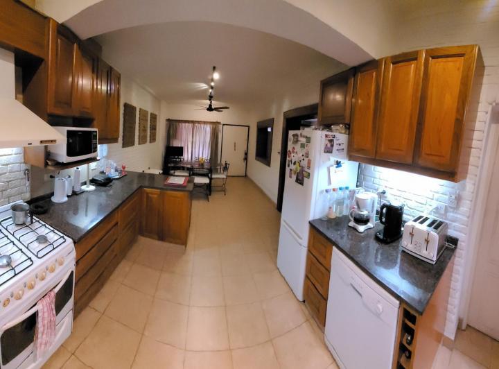 Casa · 175m² · 5 Ambientes · 1 Cochera