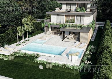 Casa · 555m² · 7 Ambientes · 2 Cocheras