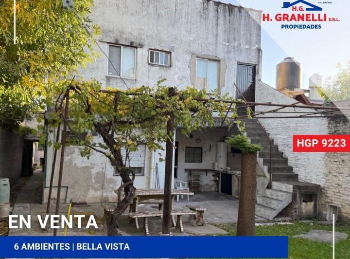 Casa · 130m² · 6 Ambientes · 2 Cocheras