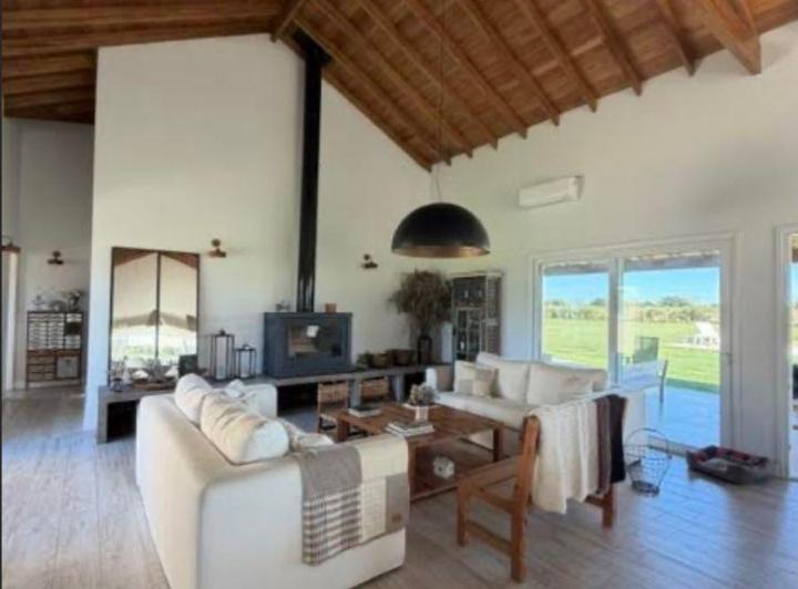 Casa · 192m² · 10 Ambientes