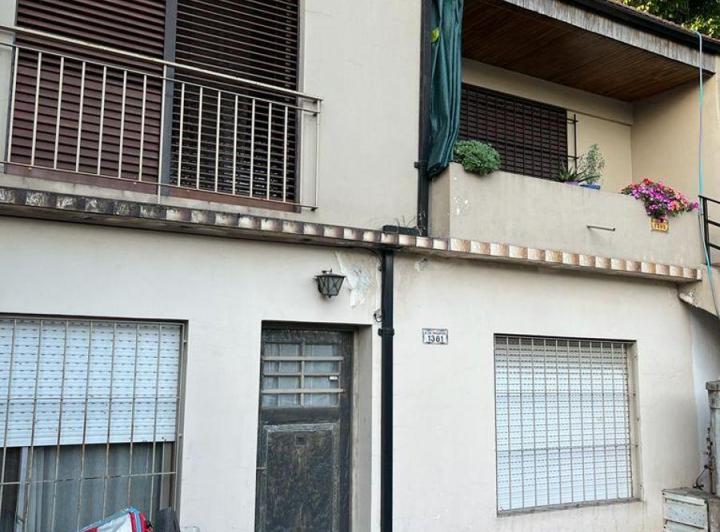 Casa · 160m² · 5 Ambientes · 1 Cochera