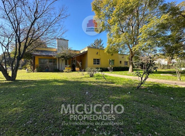 Casa · 150m² · 7 Ambientes · 1 Cochera
