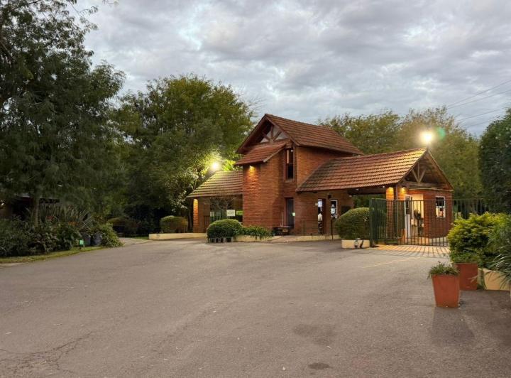 Casa · 157m² · 5 Ambientes · 1 Cochera