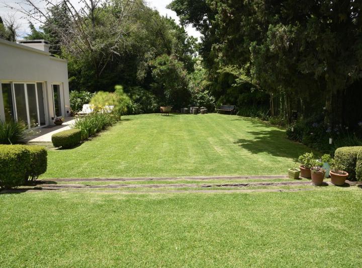 Casa · 750m² · 6 Ambientes