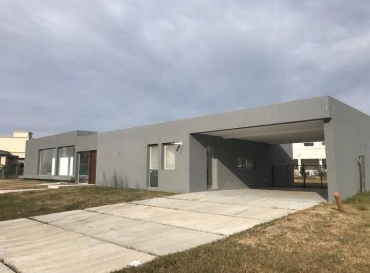 Casa · 147m² · 5 Ambientes
