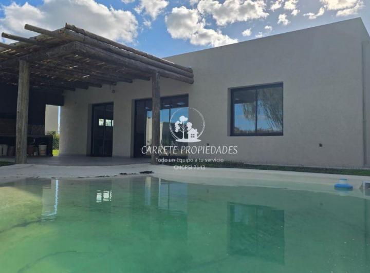 Casa · 153m² · 5 Ambientes · 1 Cochera