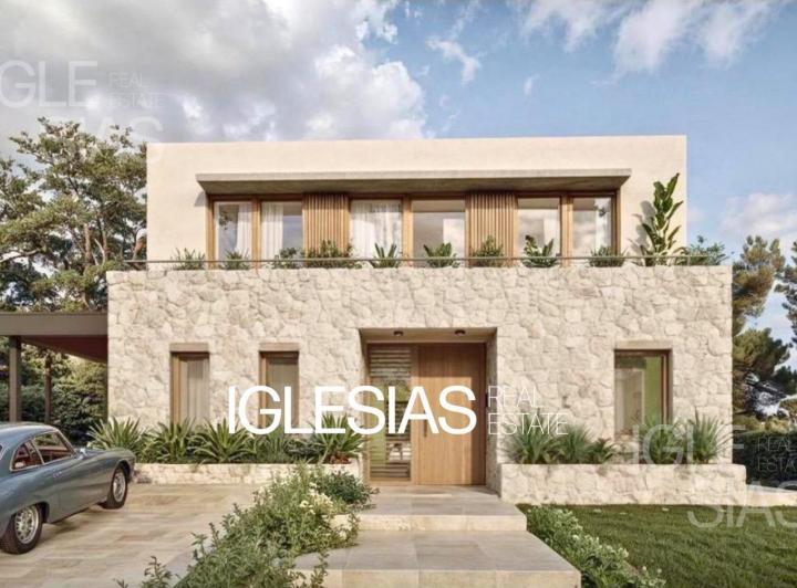 Casa · 315m² · 6 Ambientes · 3 Cocheras