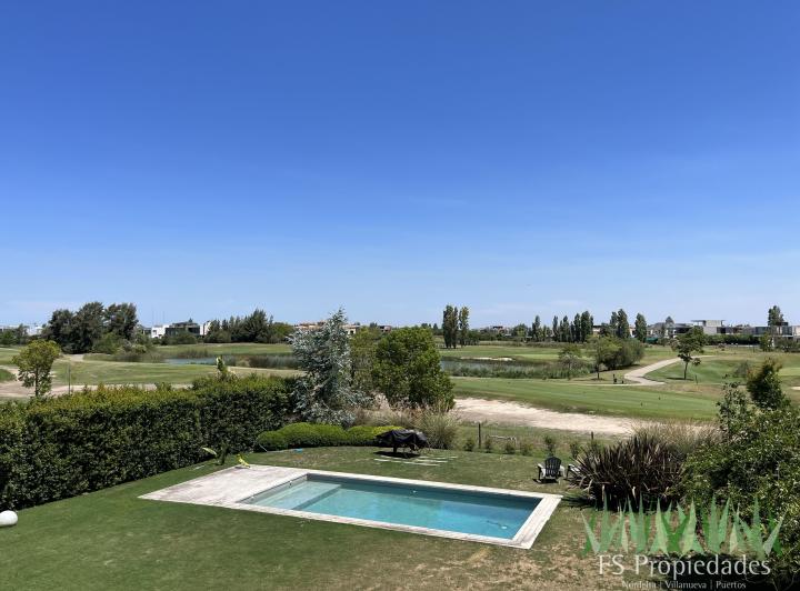 Casa · 407m² · 7 Ambientes · 2 Cocheras