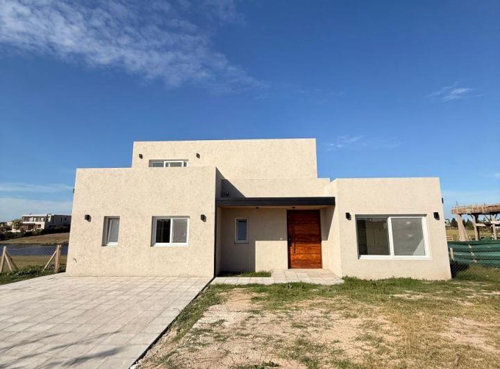 Casa · 195m² · 5 Ambientes