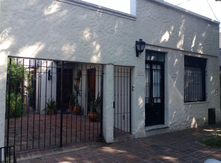 Casa · 180m² · 5 Ambientes · 1 Cochera