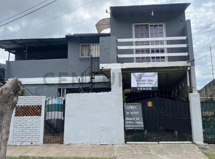 Casa · 150m² · 5 Ambientes · 1 Cochera