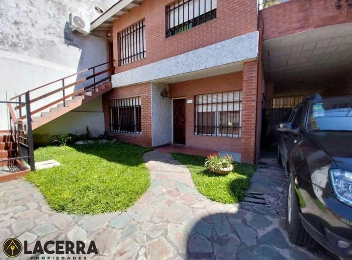 Casa · 178m² · 6 Ambientes · 3 Cocheras