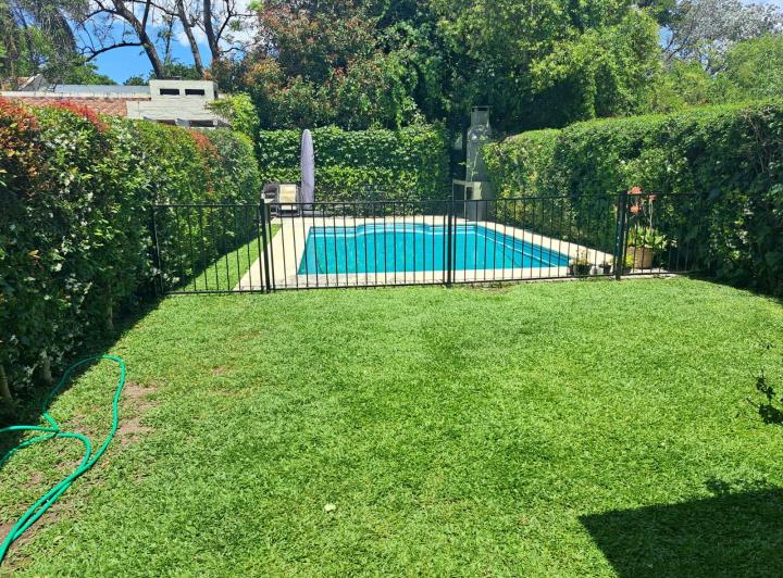 Casa · 160m² · 7 Ambientes · 2 Cocheras