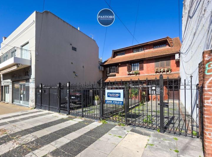 Casa · 110m² · 5 Ambientes