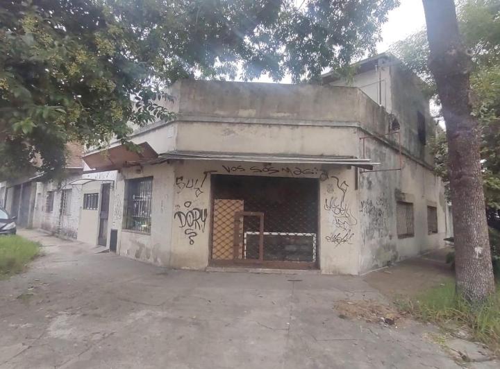 Casa · 188m² · 5 Ambientes · 1 Cochera