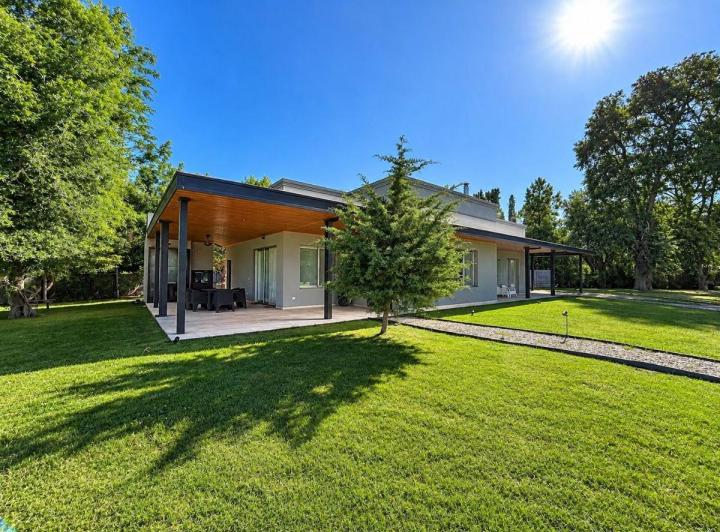 Casa · 187m² · 5 Ambientes
