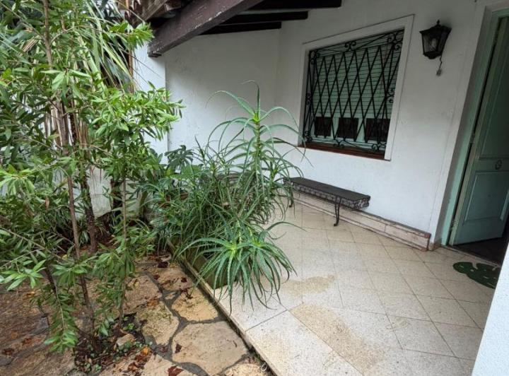 Casa · 315m² · 6 Ambientes