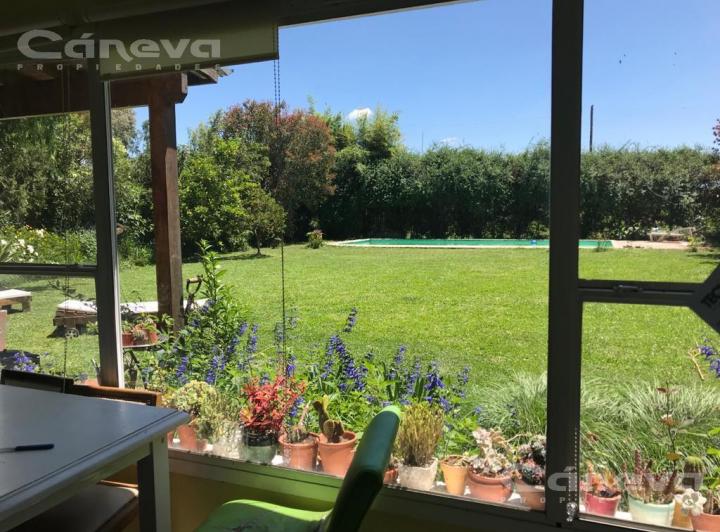 Casa · 220m² · 5 Ambientes