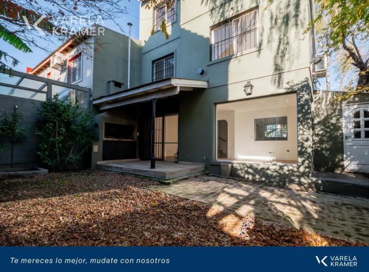 Casa · 118m² · 6 Ambientes · 1 Cochera