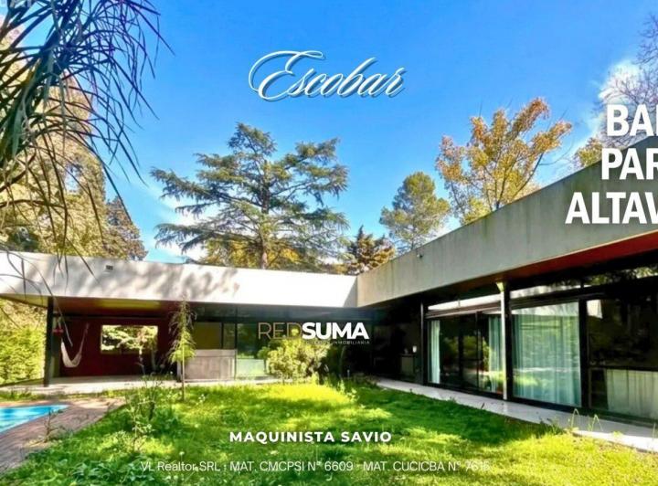 Casa · 192m² · 6 Ambientes · 2 Cocheras