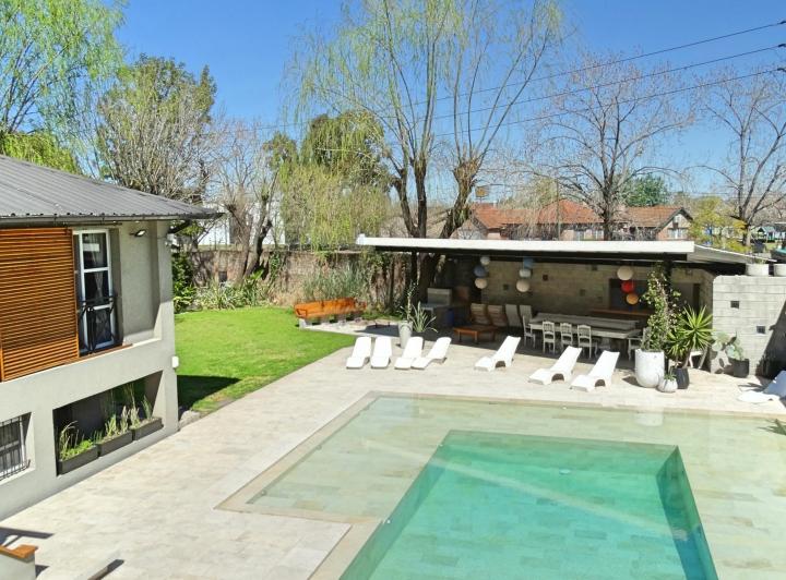 Casa · 663m² · 12 Ambientes · 5 Cocheras