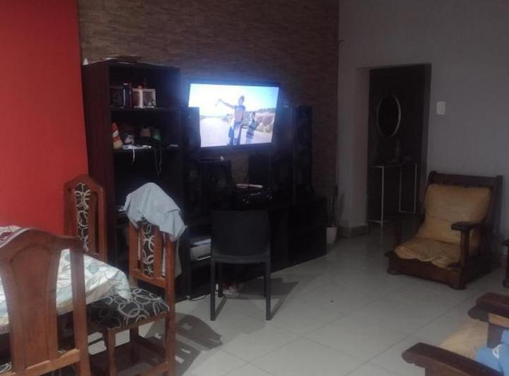 Casa · 298m² · 9 Ambientes