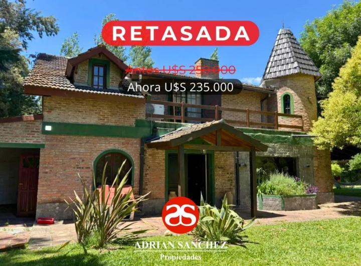 Casa · 352m² · 9 Ambientes · 2 Cocheras