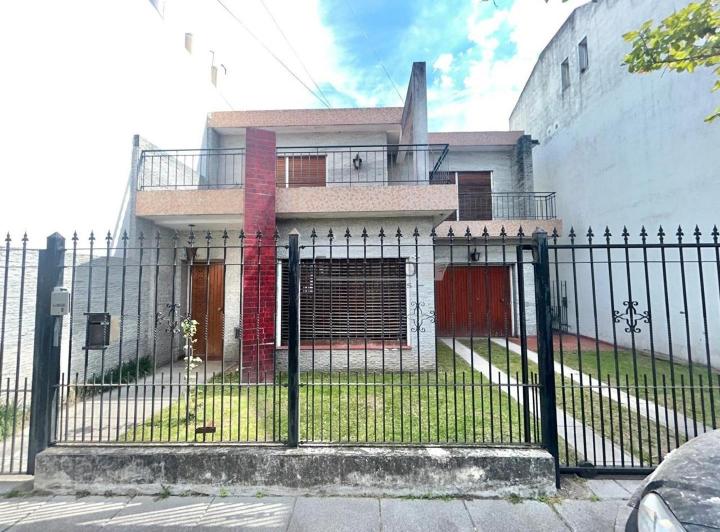 Casa · 175m² · 5 Ambientes