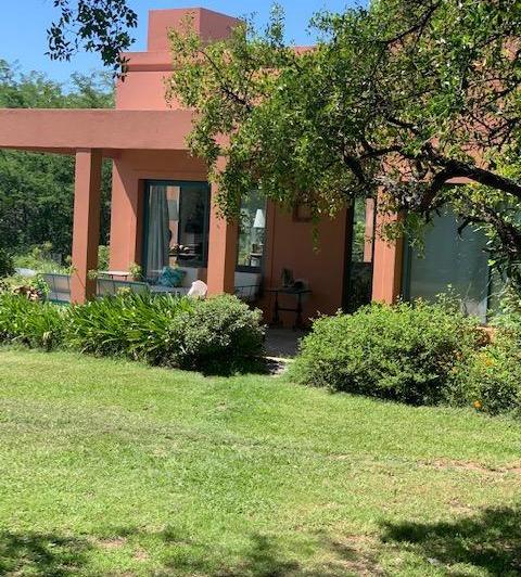 Casa · 325m² · 15 Ambientes