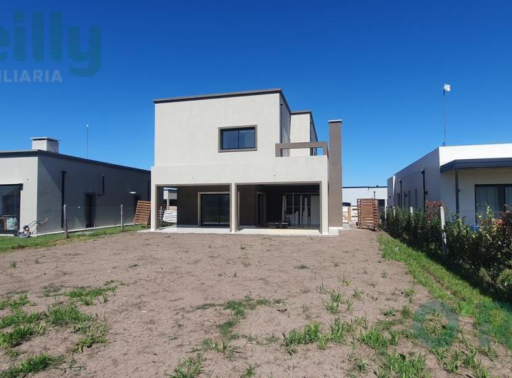 Casa · 252m² · 5 Ambientes