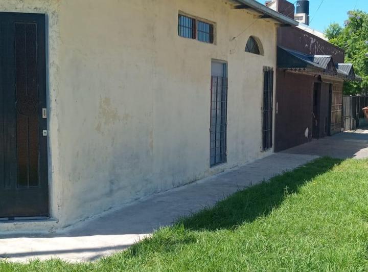 Casa · 220m² · 7 Ambientes