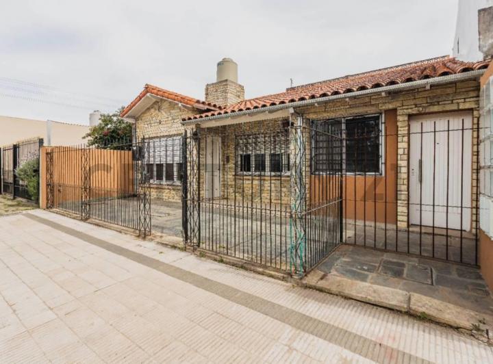 Casa · 179m² · 7 Ambientes