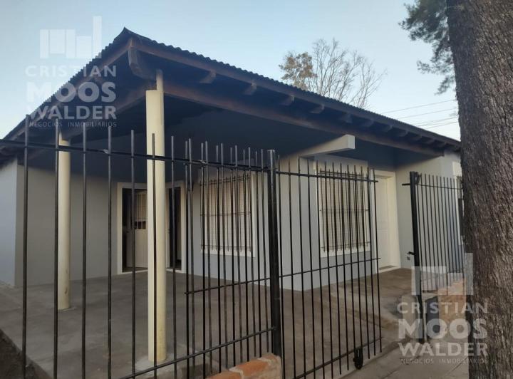 Casa · 130m² · 5 Ambientes · 2 Cocheras