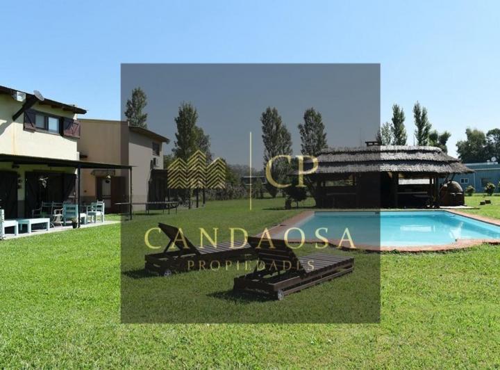 Casa · 300m² · 11 Ambientes · 3 Cocheras