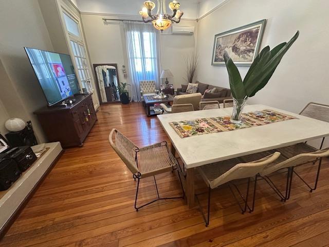 Casa · 194m² · 5 Ambientes