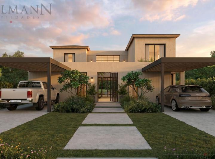 Casa · 271m² · 7 Ambientes · 4 Cocheras