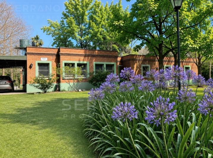 Casa · 177m² · 5 Ambientes · 2 Cocheras