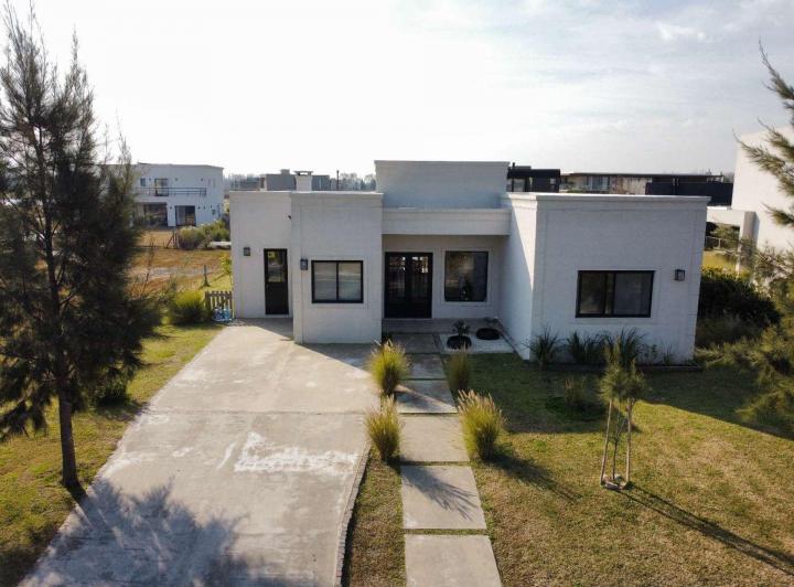 Casa · 165m² · 5 Ambientes