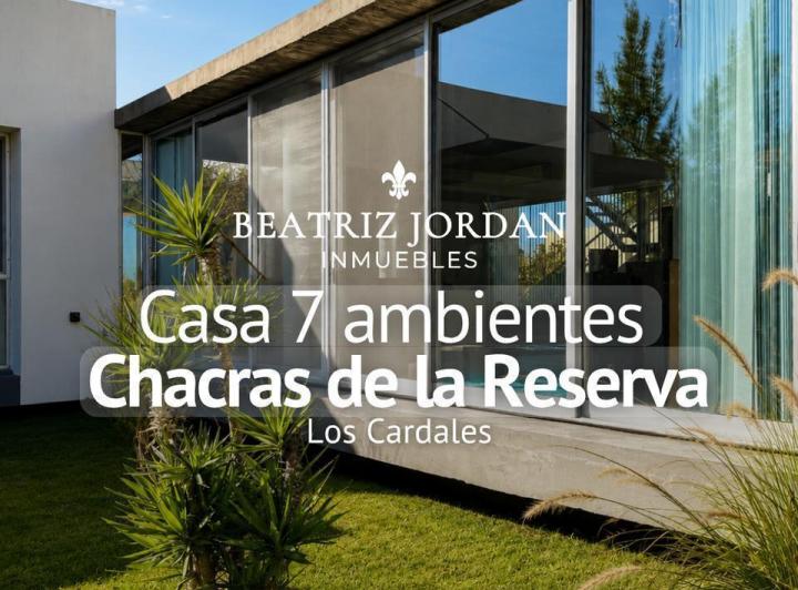 Casa · 355m² · 7 Ambientes · 2 Cocheras