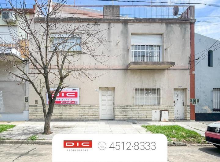 Casa · 249m² · 7 Ambientes