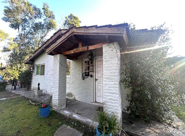 Casa · 130m² · 5 Ambientes · 2 Cocheras